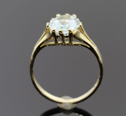 Aquamarinring in Gelbgold